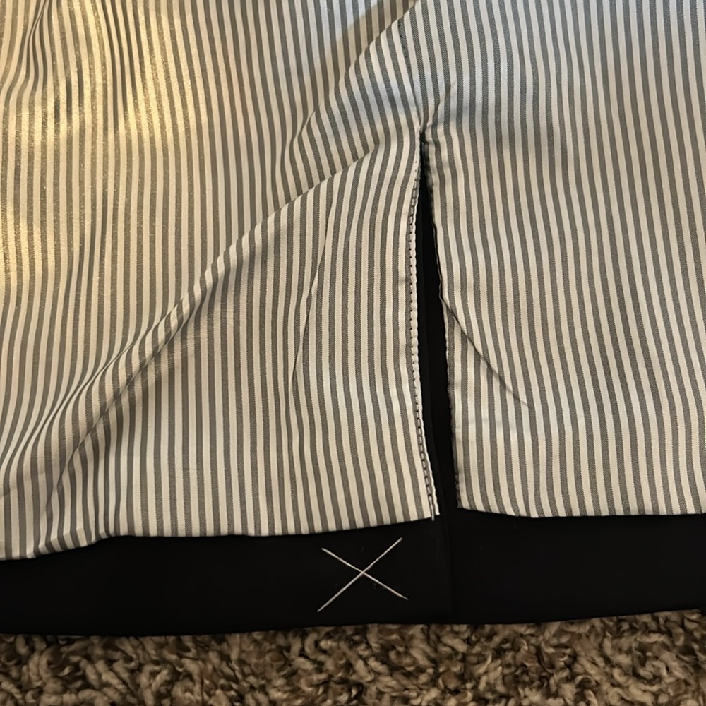 J. Crew Original Schoolboy Lined Blazer Jacket
Style #K2899 - Picture 6 of 10